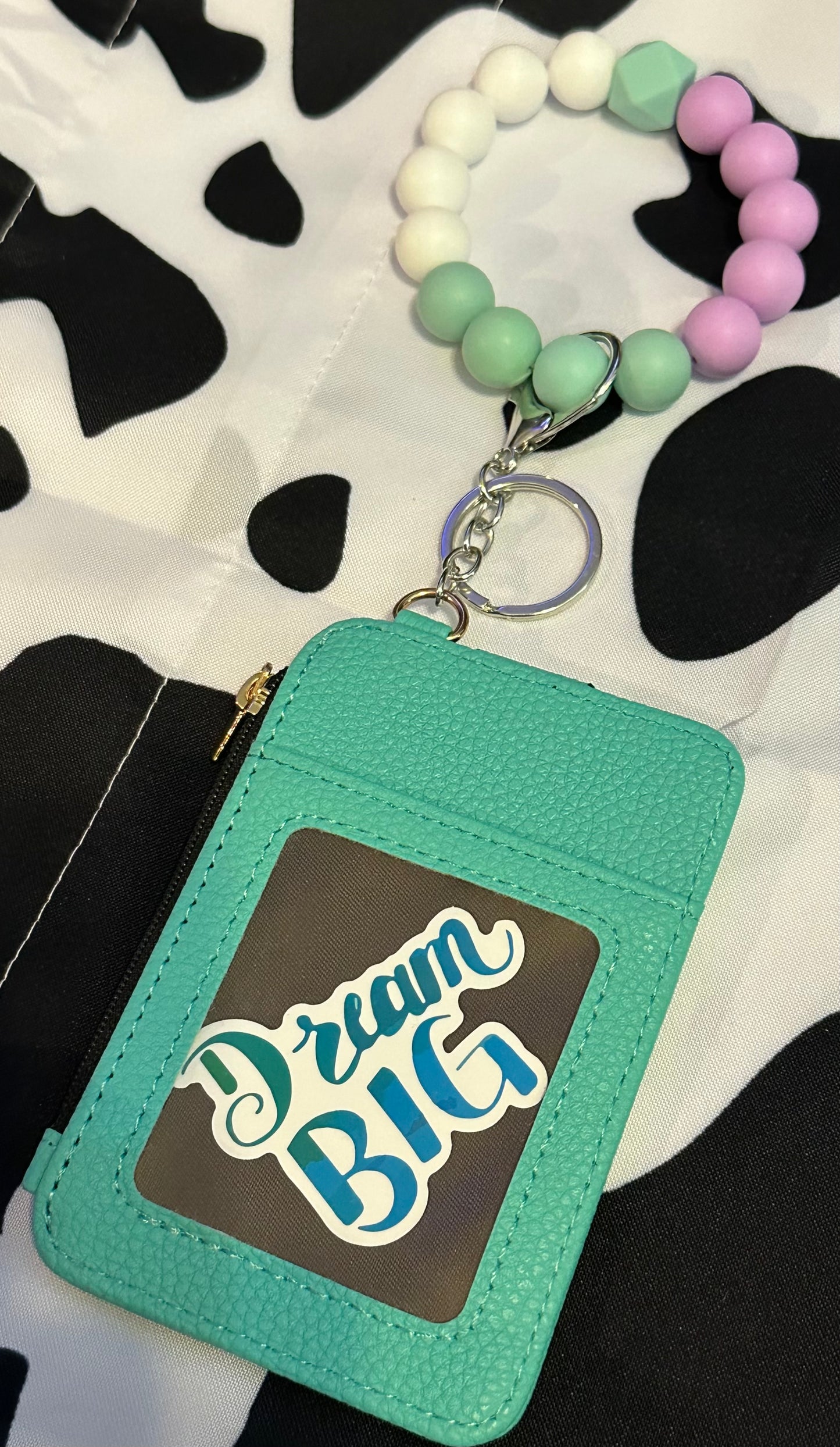 Silicone key ring with wristlet